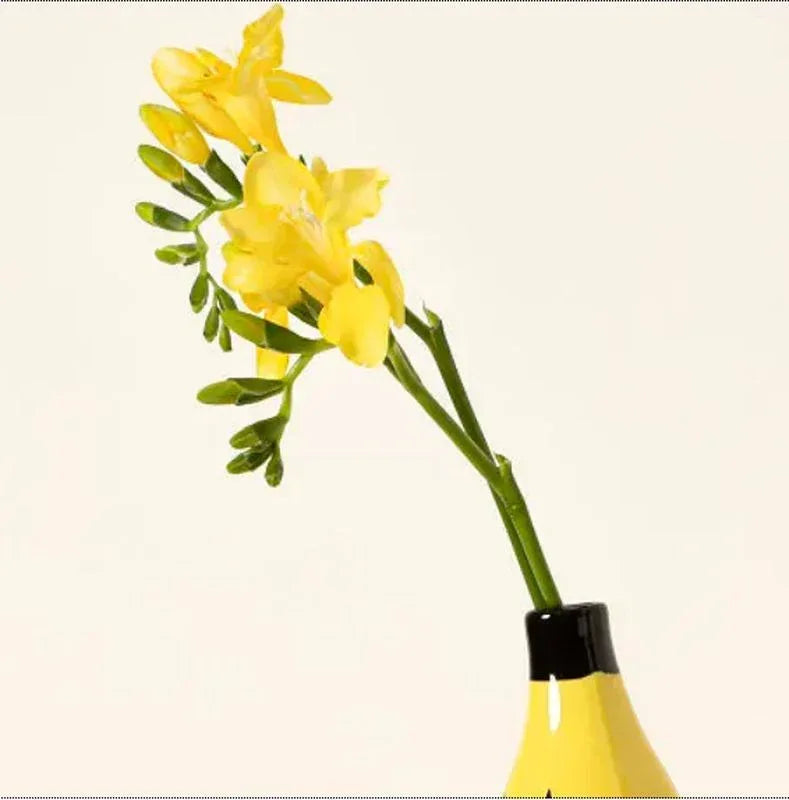 Simple Banana Vase Flower Arrangement Creativity Home Decor - Home Decoration Plus