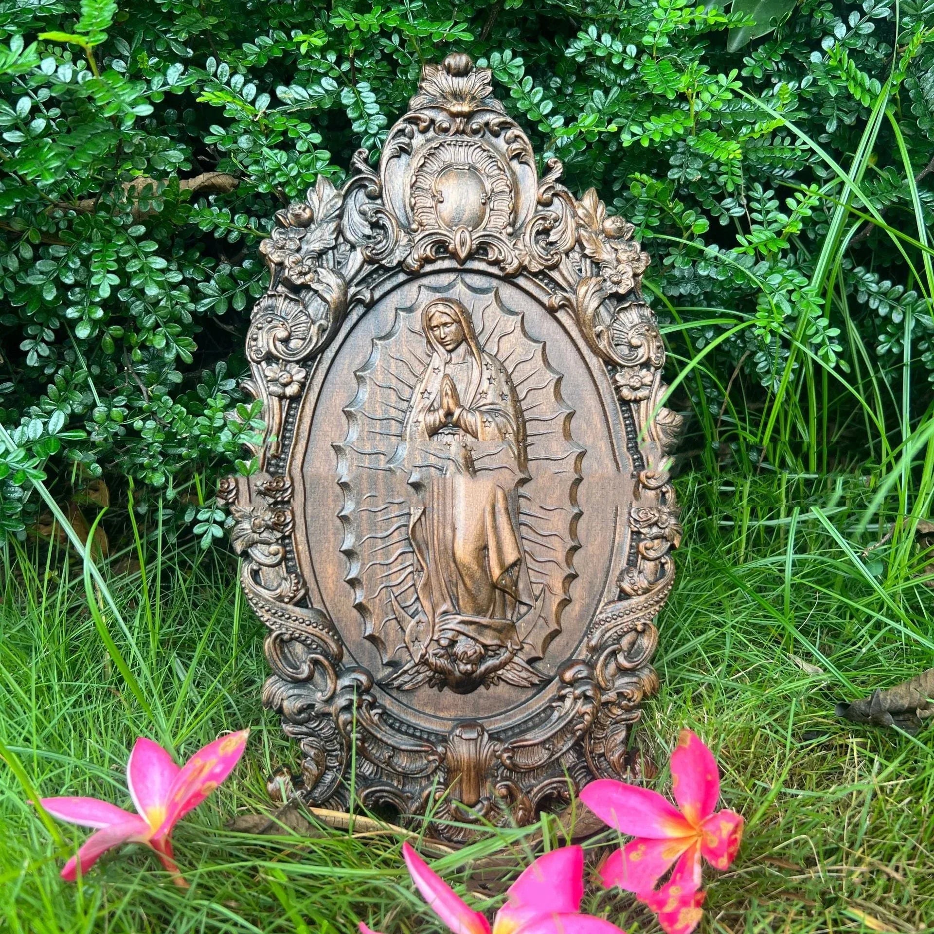 Craft Beech Wood Carving Ornaments - Home Decoration Plus